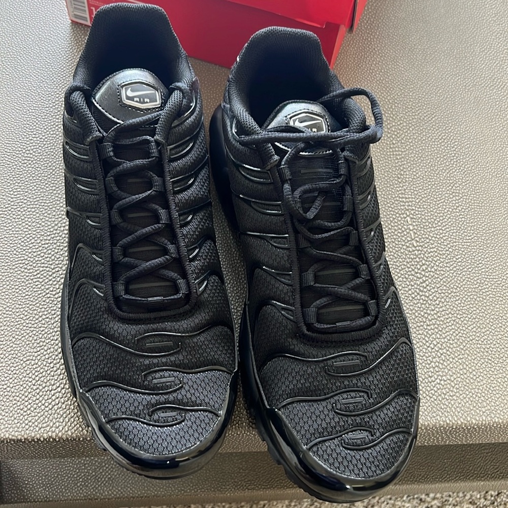 Men’s Air Max Plus sneakers
